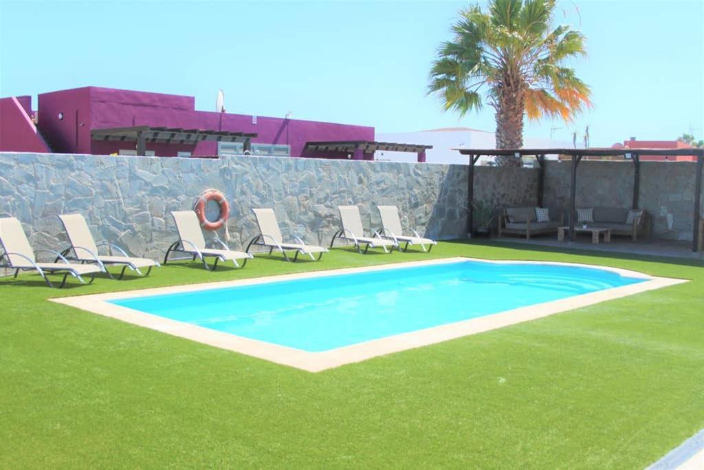 Villa & Golf & Heated Saltwater Pool & Leisure & Wifi Caleta De Fuste Exterior photo